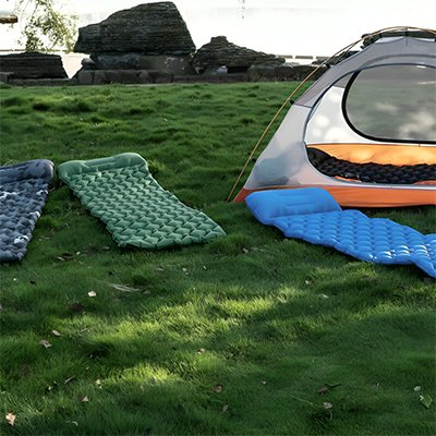 deux-matelas-gonflable-tente