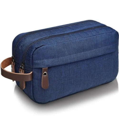 trousse-de-toilette-bleue-fond-blanc