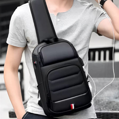 homme-sac-a-dos-ecouteurs