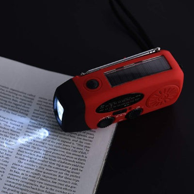 lampe-de-camping-livre-eclaire