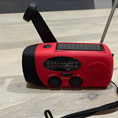 lampe-de-camping-planches-bois