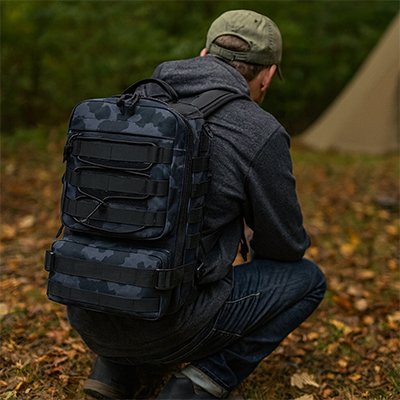 sac-a-dos-pour-la-peche-homme-casquette